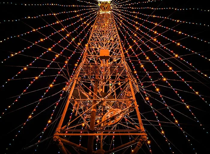 From Corridor Coincidences to Cellular Cartography: The grlc Story